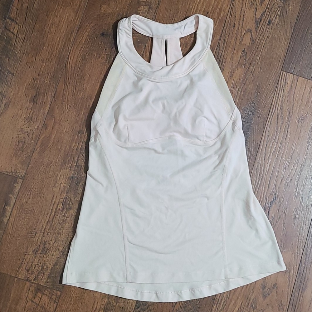 Lululemon workout tank with built in bra